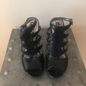 DKNYC black strappy platform sandal style shoe